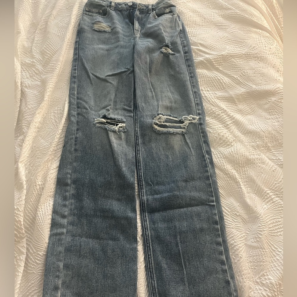 Very nice jeans from PacSun. Never been worn!